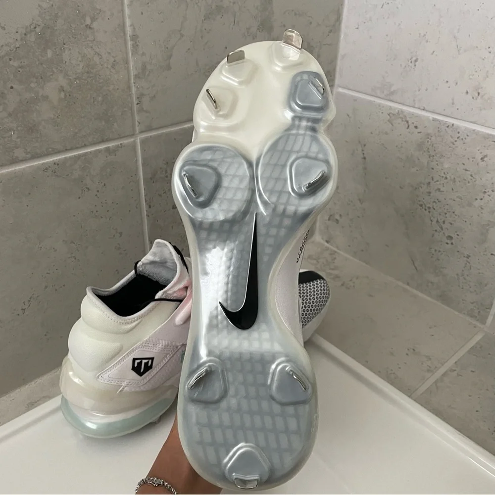 Nike force zoom