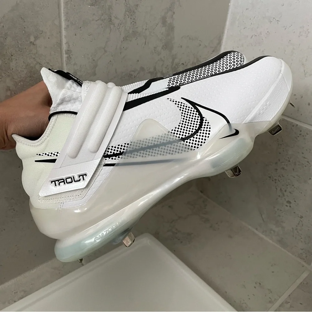 Nike force zoom