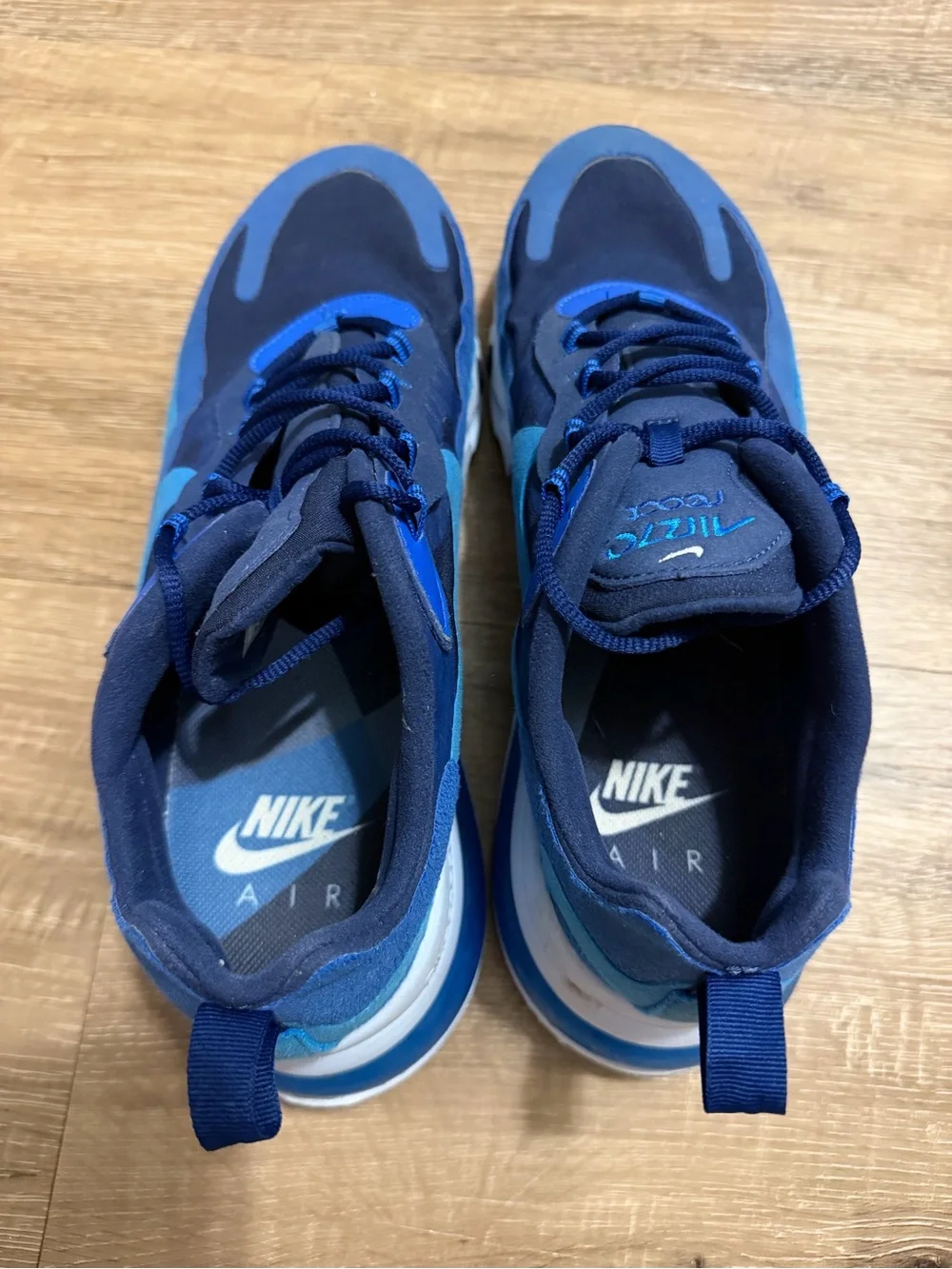 Nike 270 wear view