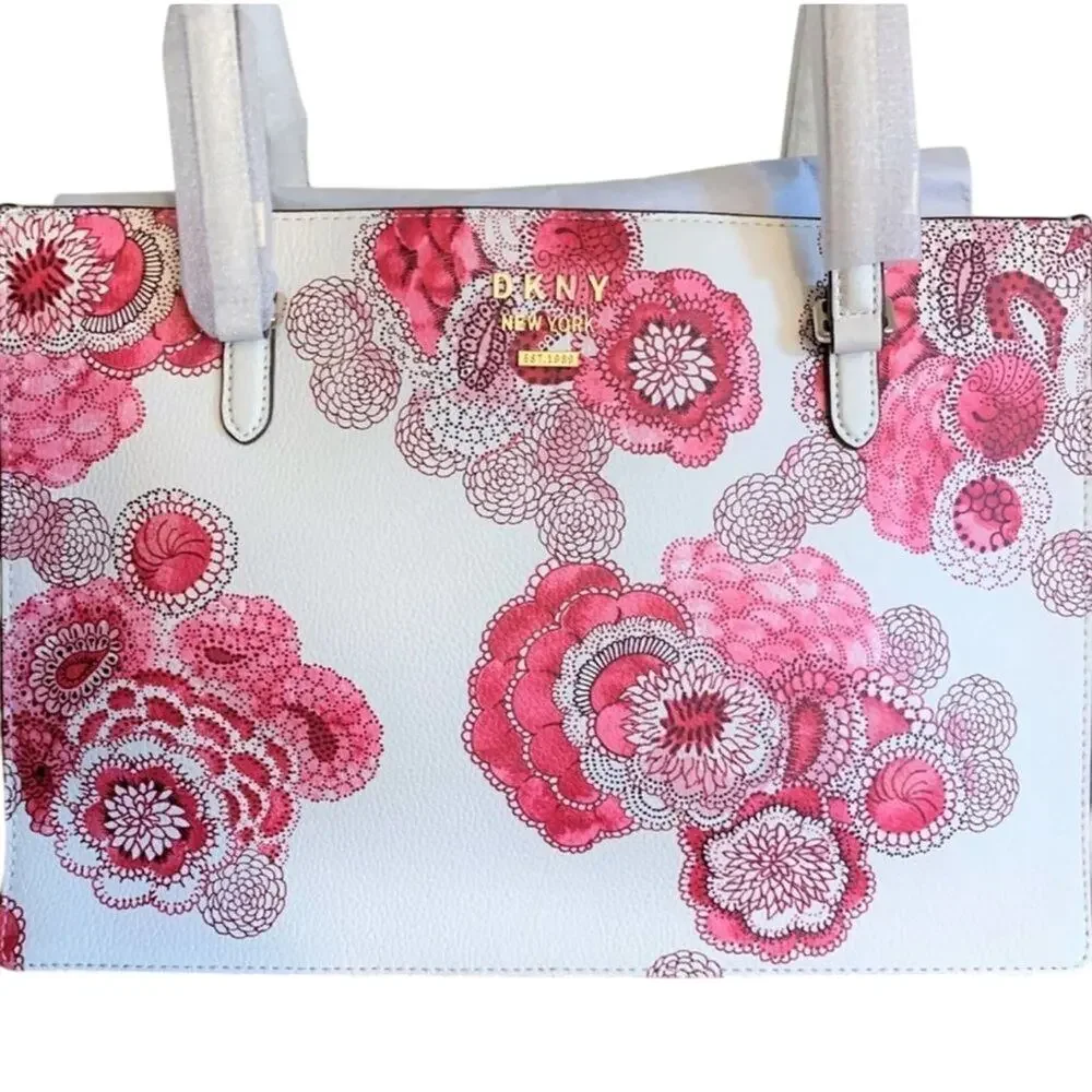 Dkny whitney floral center