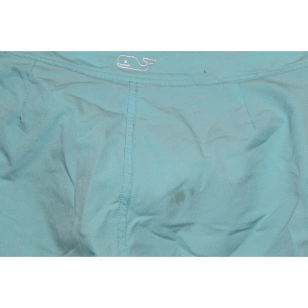 Vineyard Vines lightning fast