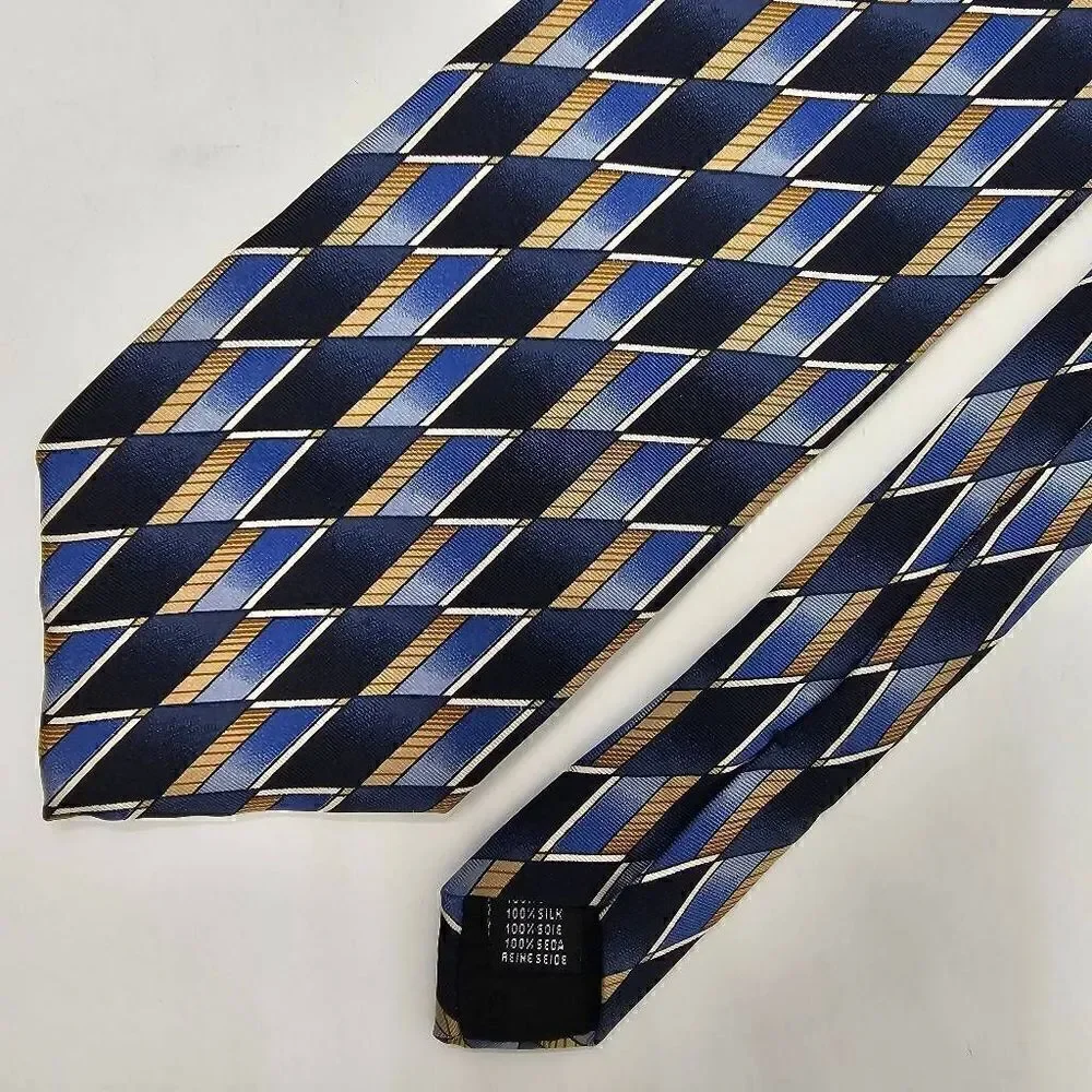 BETTINI ITALY SILK TIE BLUE TAN DIAMOND PATTERN SMOOTH 3.75