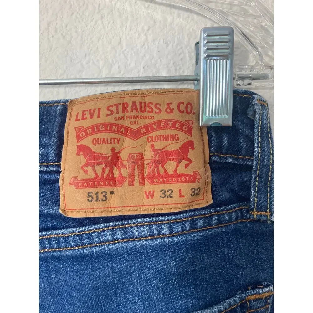 Levis levi 513