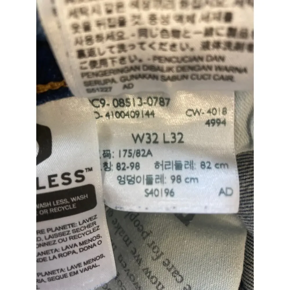 Levis levi 513