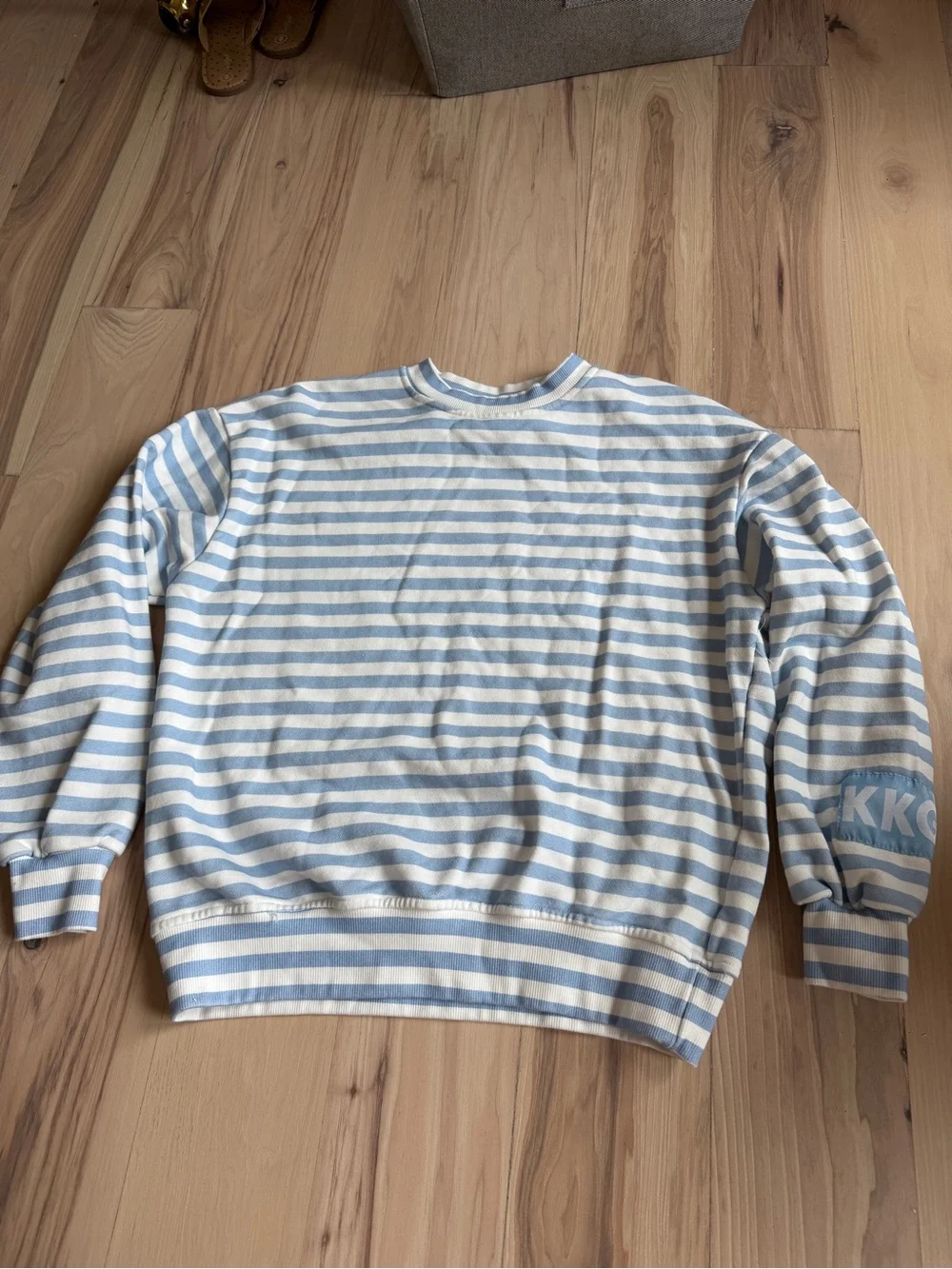 N/A soft blue