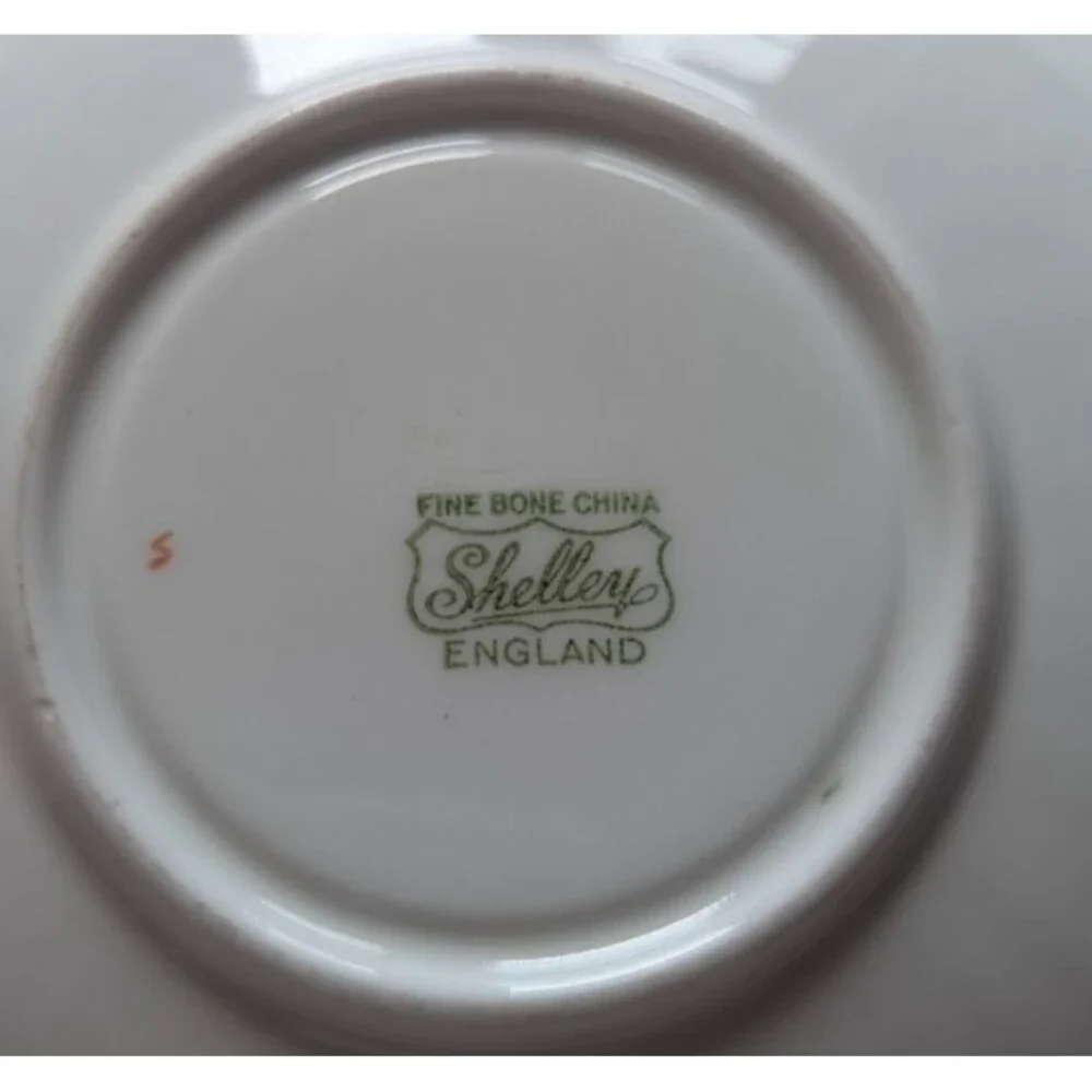 Shelley vintage bone