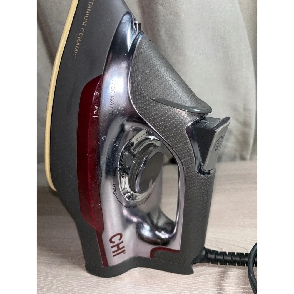 Chi steam iron