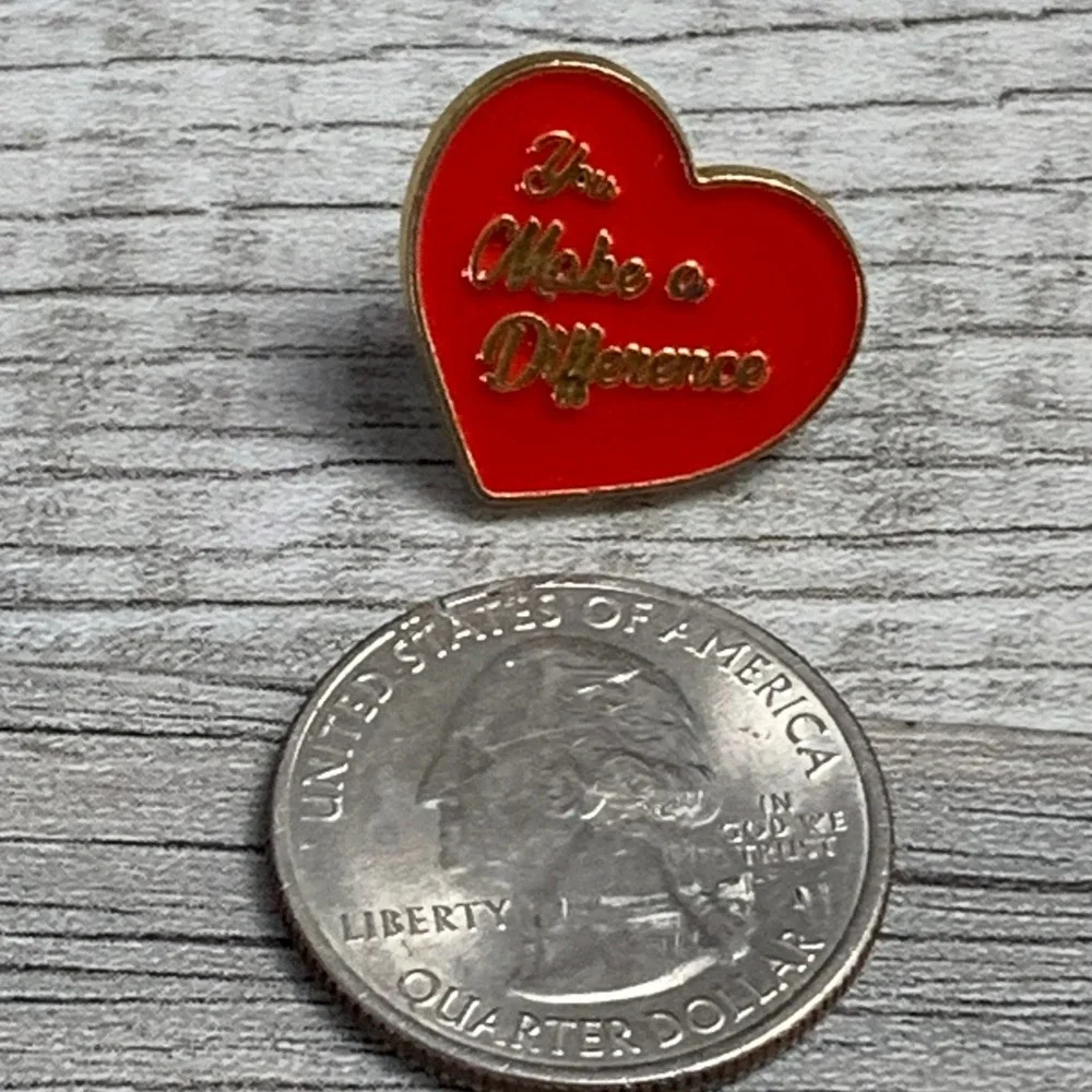 N/A red enamel