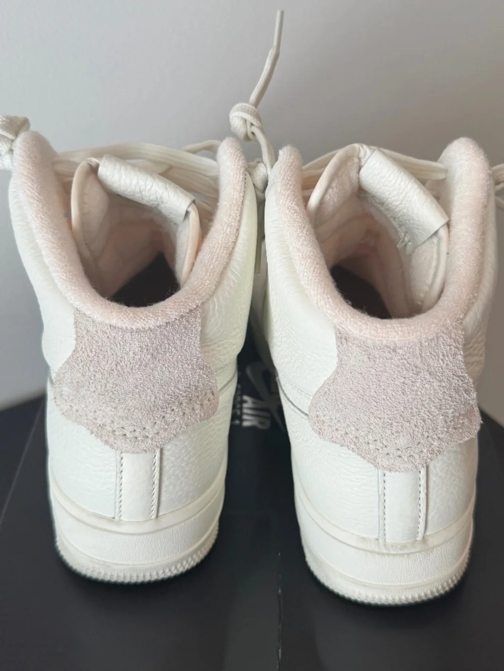 Nike hi…i’m cleaning