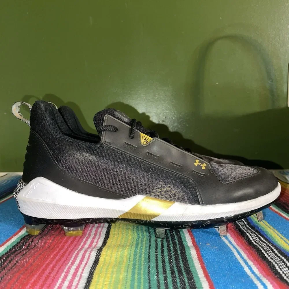 Under Armour elevate your