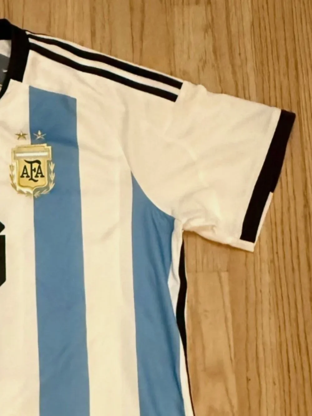 adidas authentic lionel
