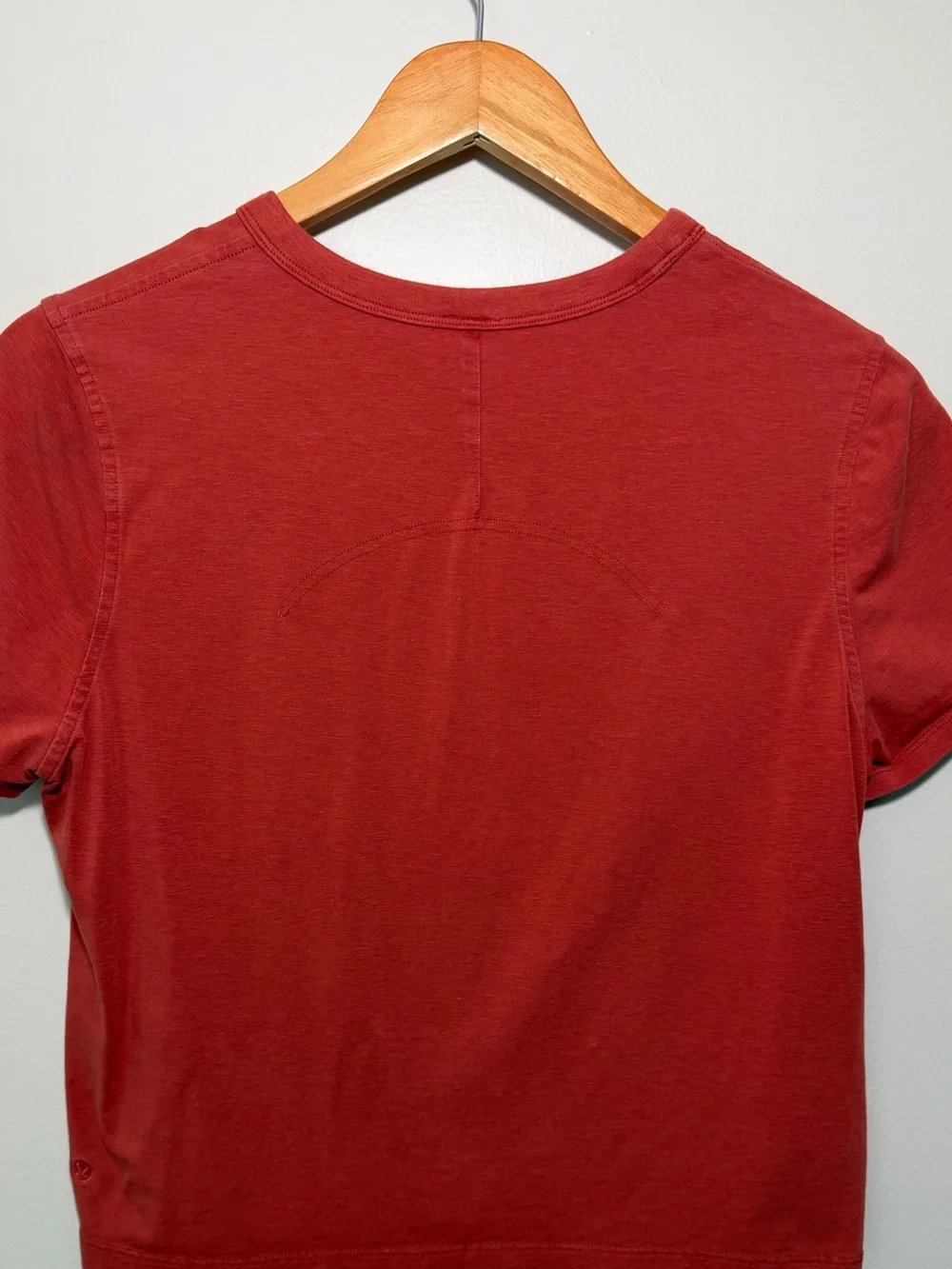 lululemon athletica cropped length
