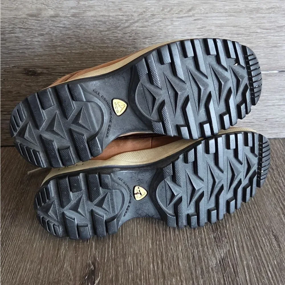 Nike stylish boots