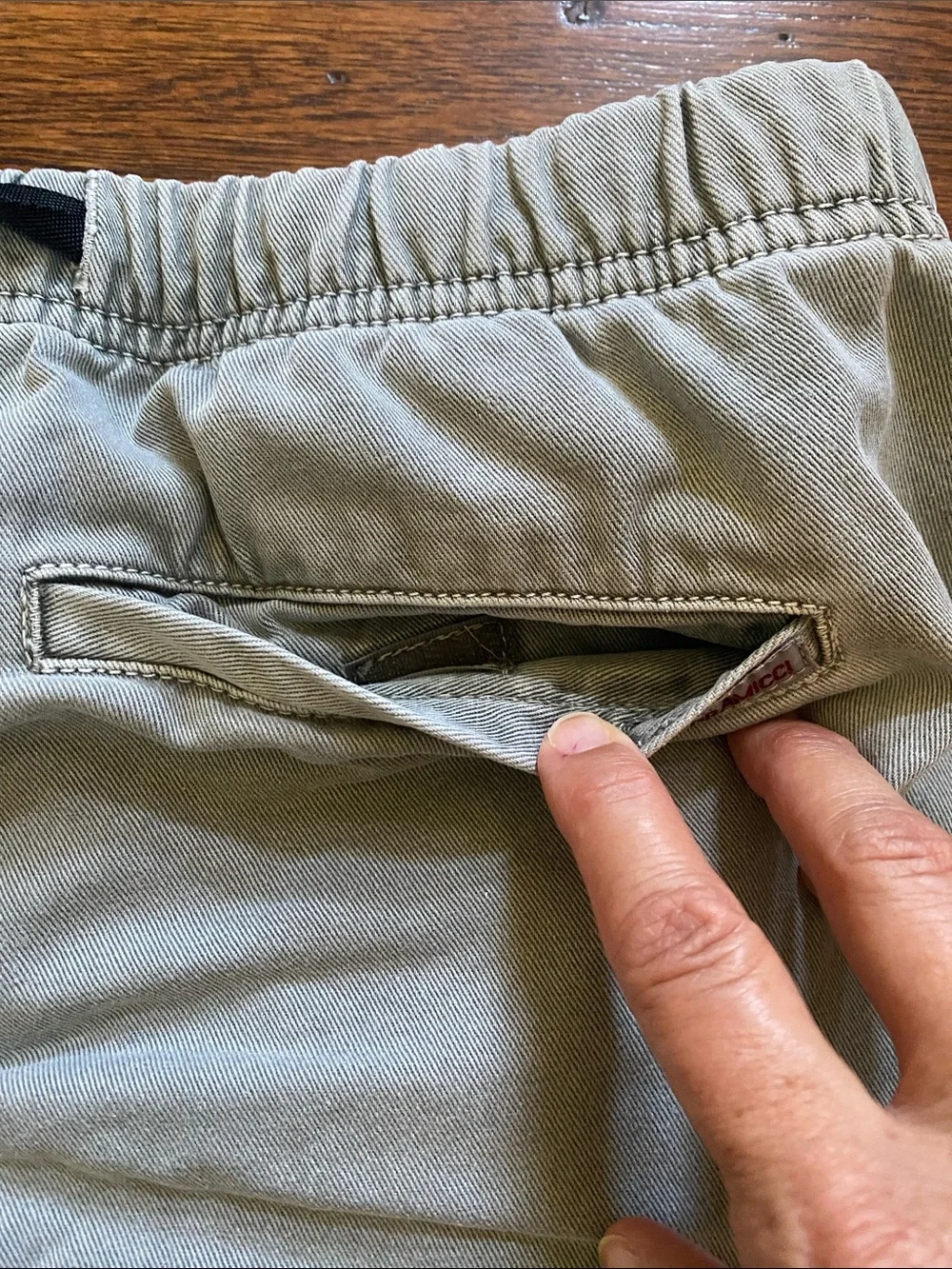 Gramicci men’s G- shorts- medium