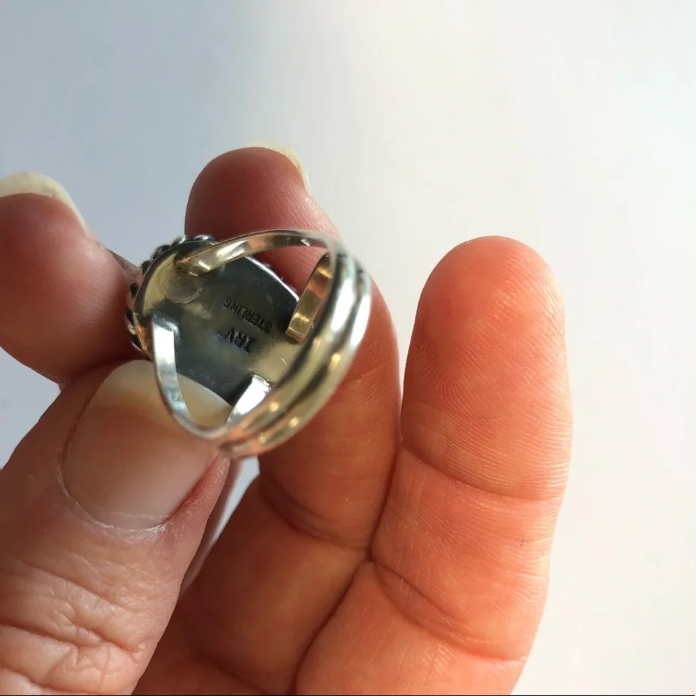 White Topaz Solitaire Stone Set in Sterling Silver Ring size 6