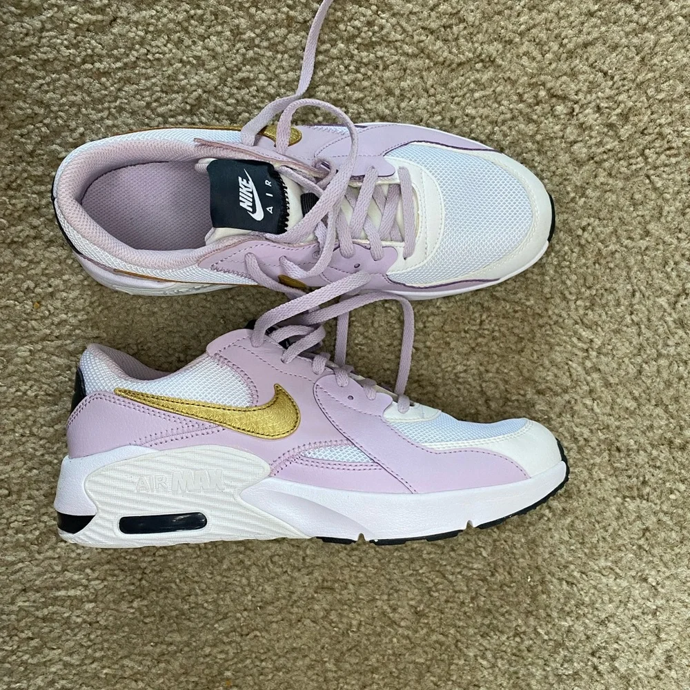 Nike air max