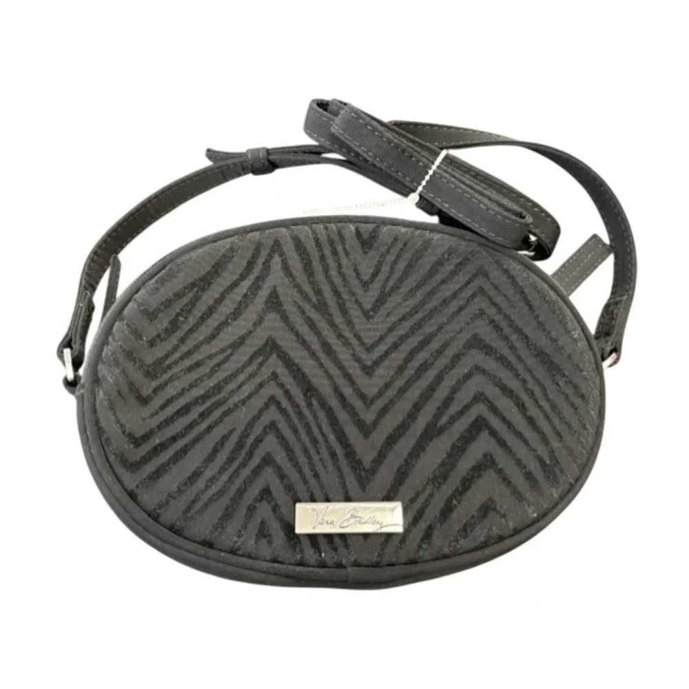 Vera Bradley Crossbody Bag Charcoal Gray Black Chevron Animal Print Oval Zip Bag