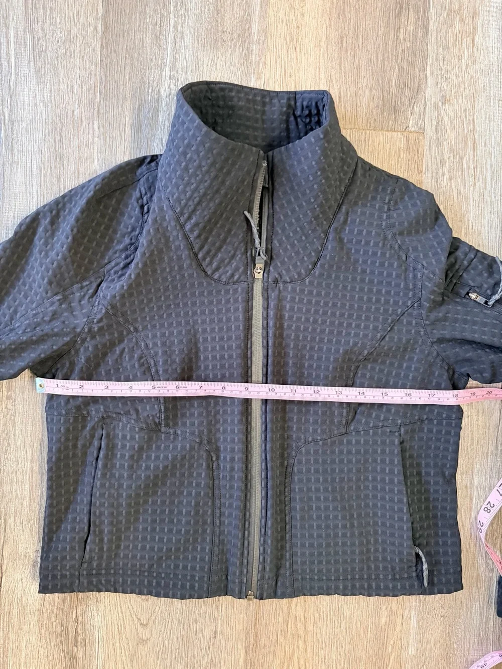 lululemon athletica stylish black