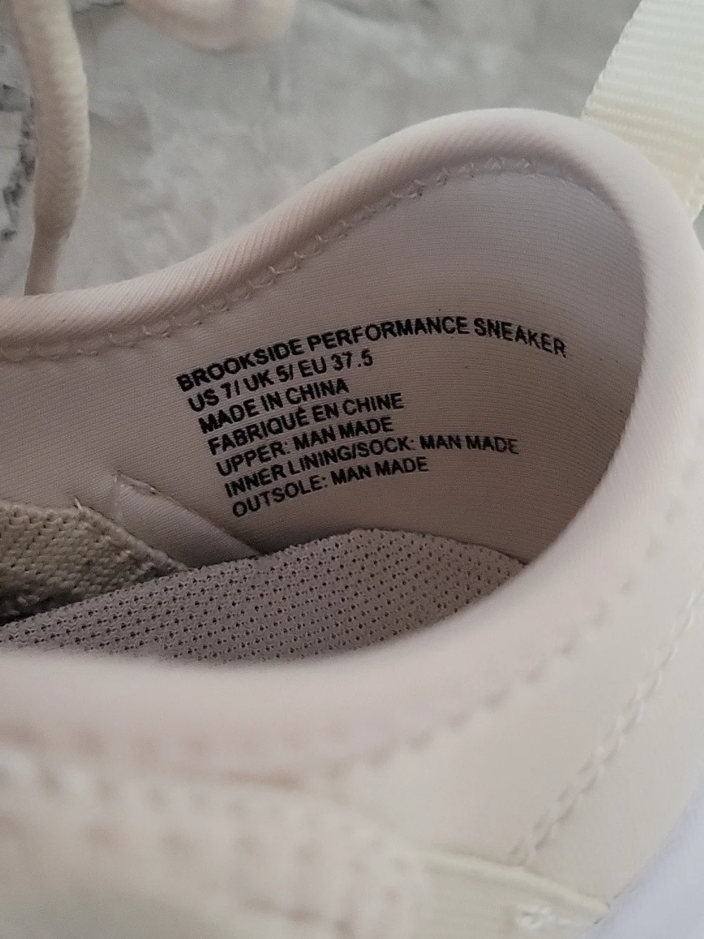 Fabletics euc cream