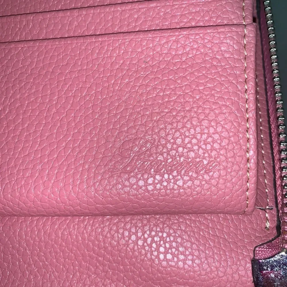 Source Unknown leather zip