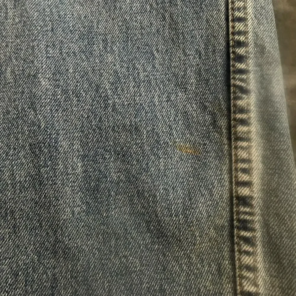 Levis 24 any