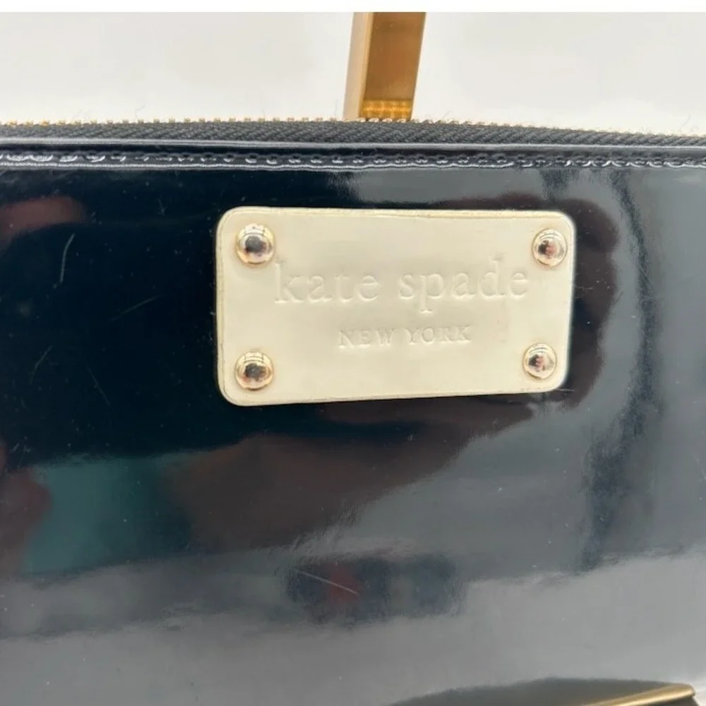 kate spade excellent glossy