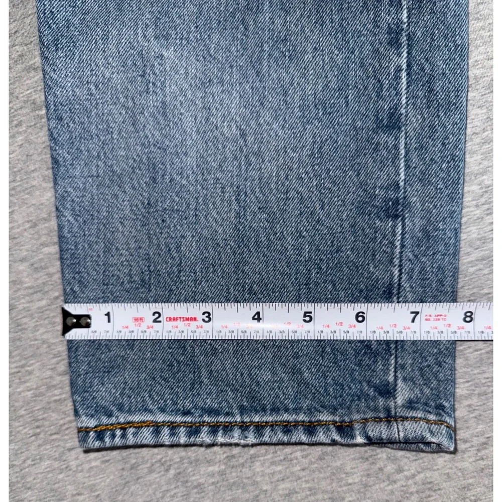 Levis these levi
