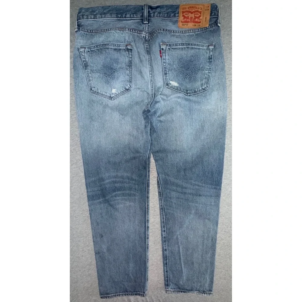Levis these levi