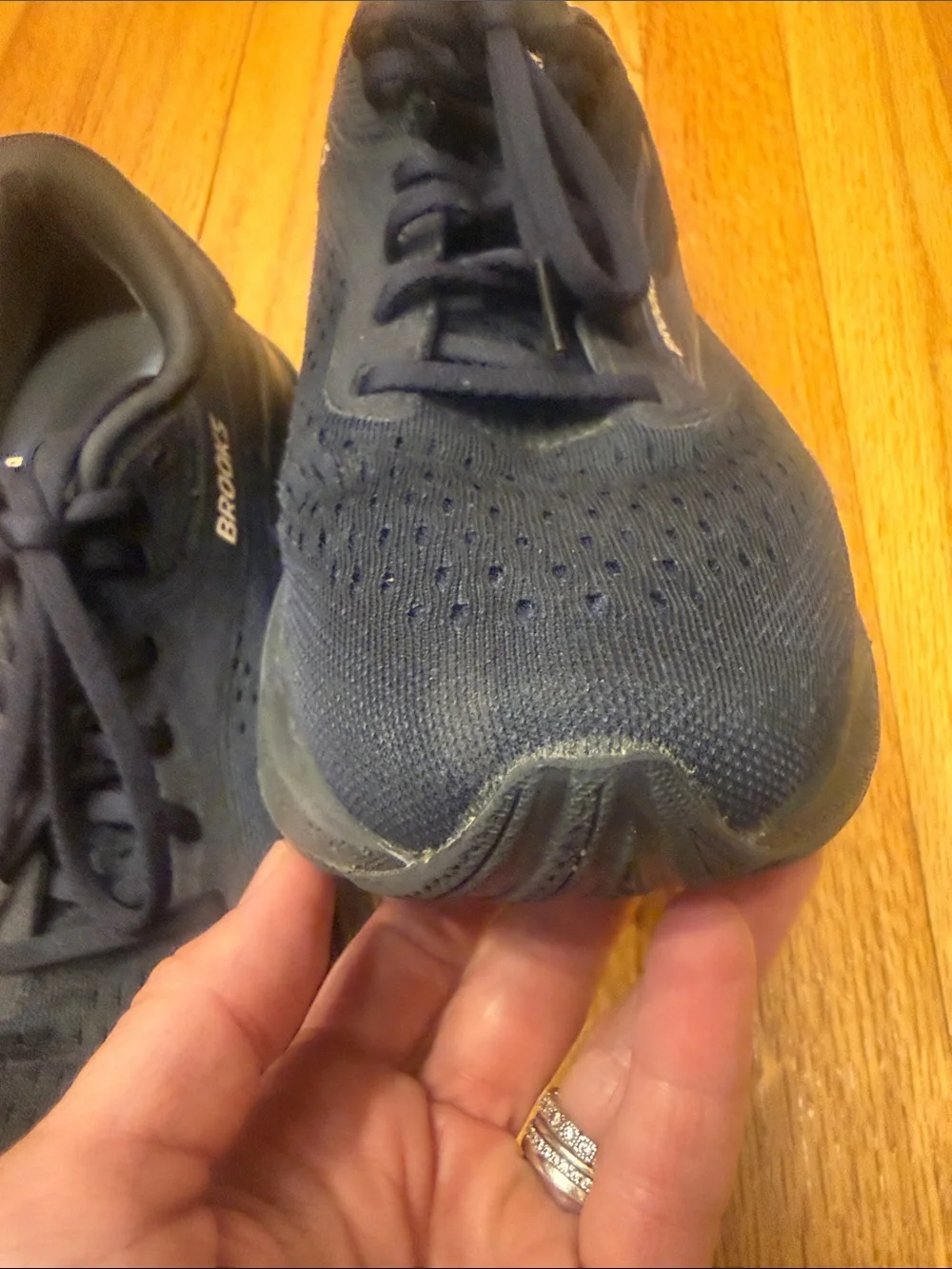 Brooks adrenaline 24