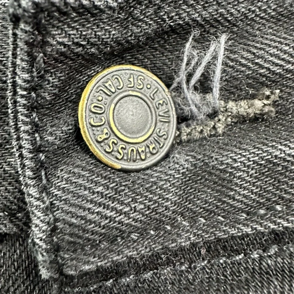 Levis elevate your