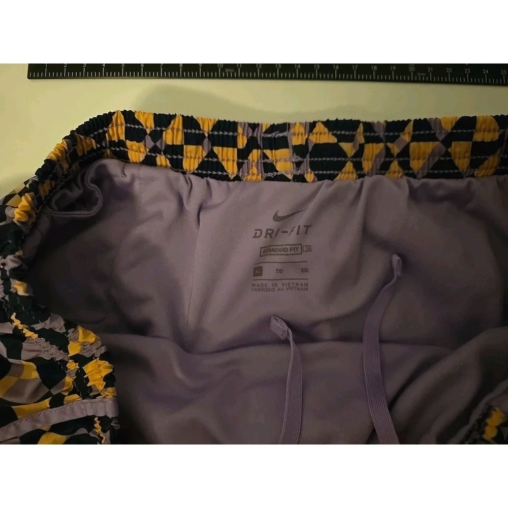 Nike girls purple