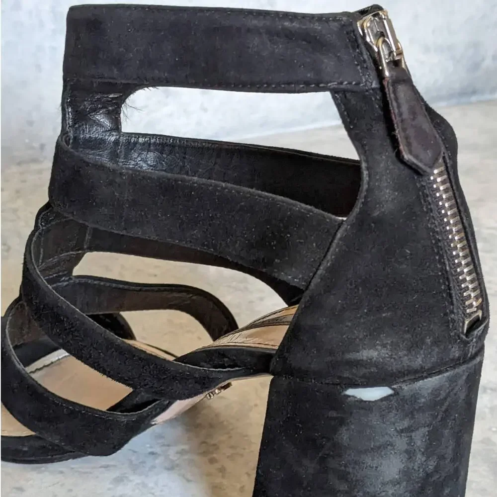 Prada •features gladiator