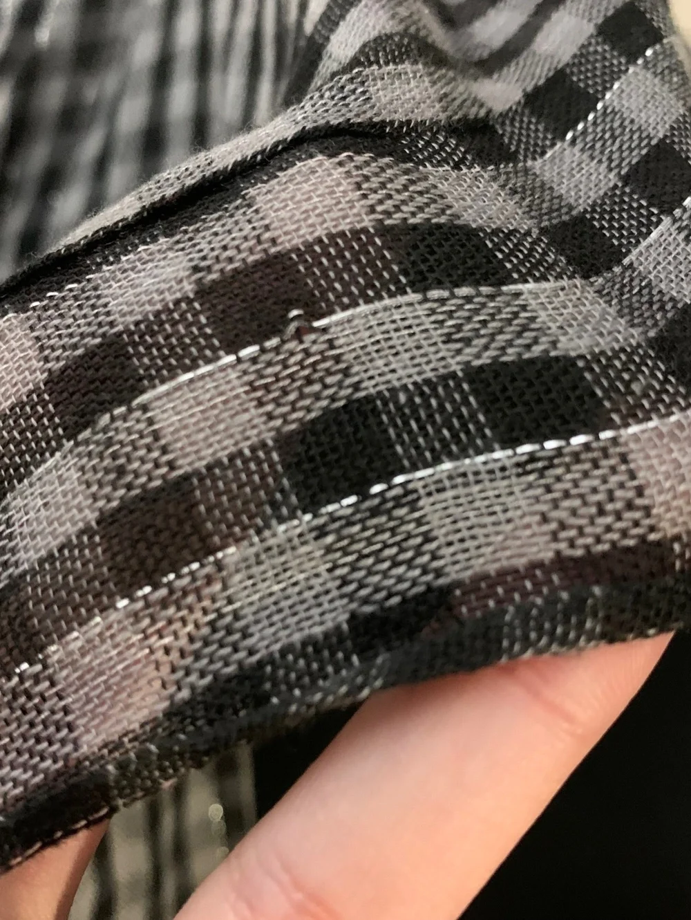 N/A features stripes