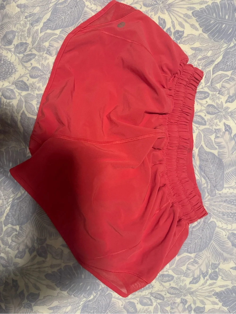 lululemon athletica lightweight athletic