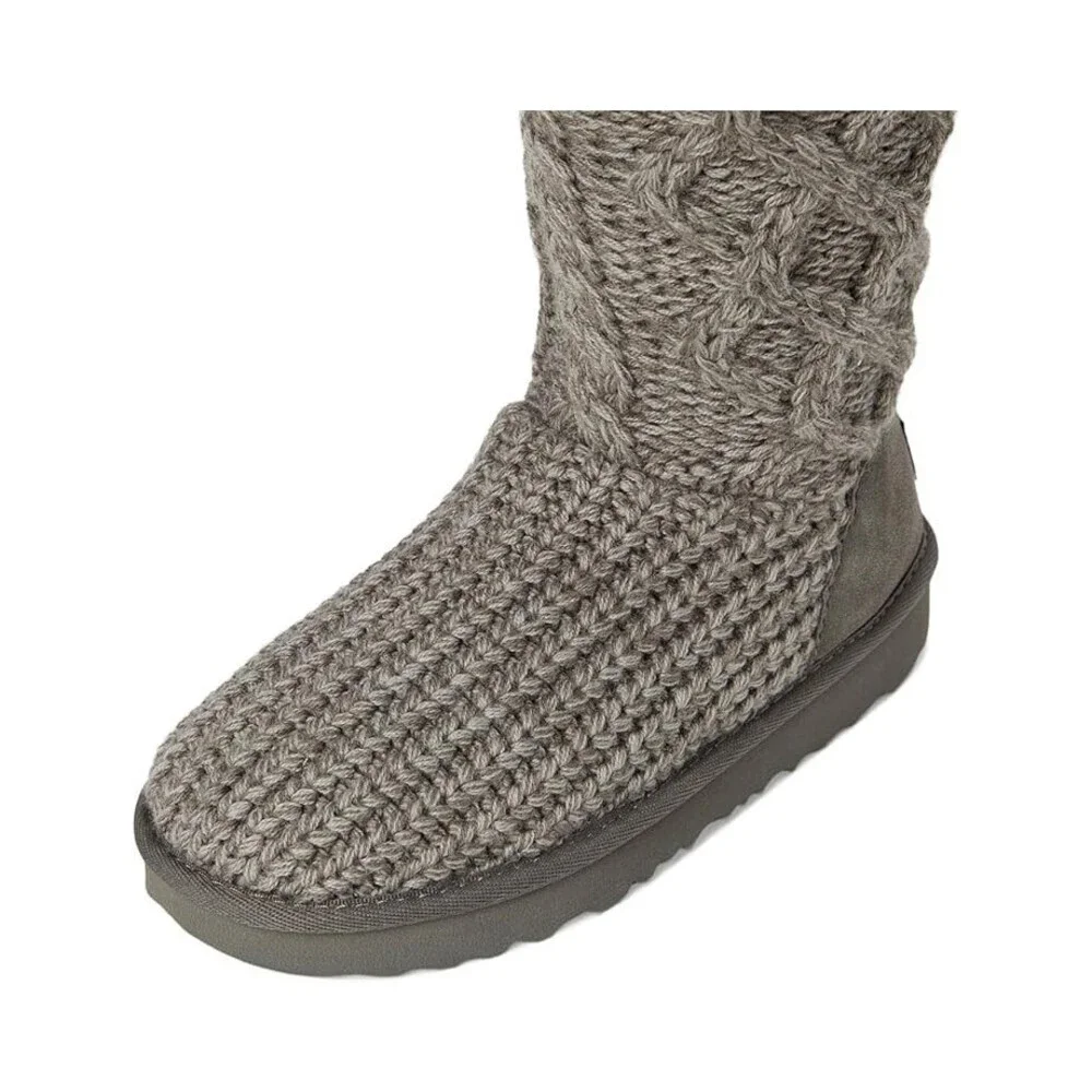 UGG cardi classic