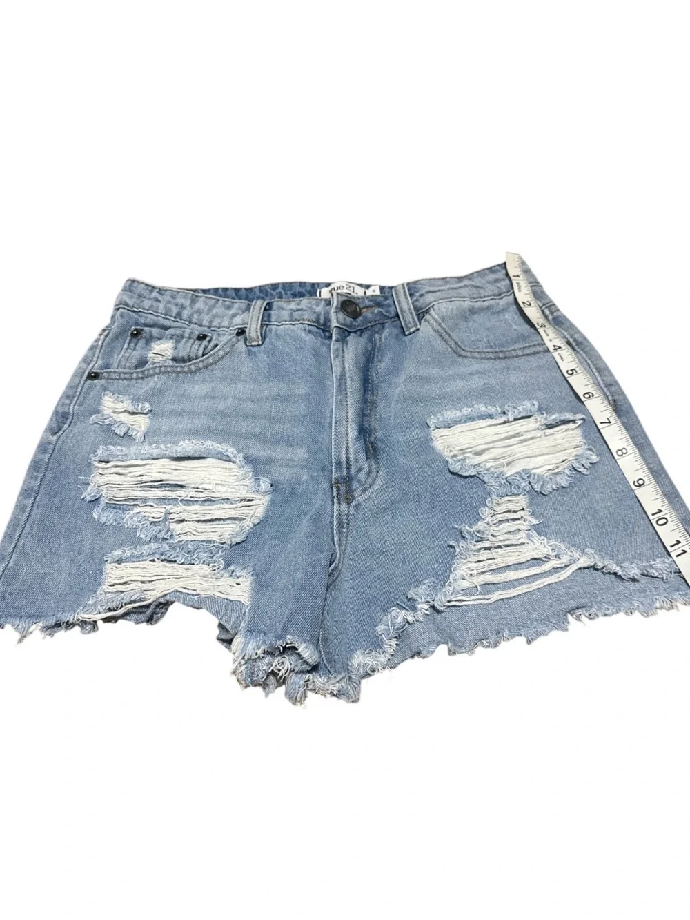 Rue21 distressed high rise denim shorts size 5 light wash cutoff frayed hem