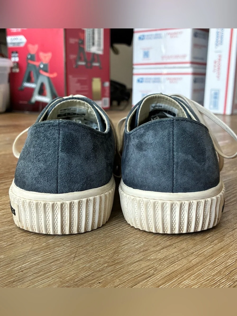 SeaVees darby suede
