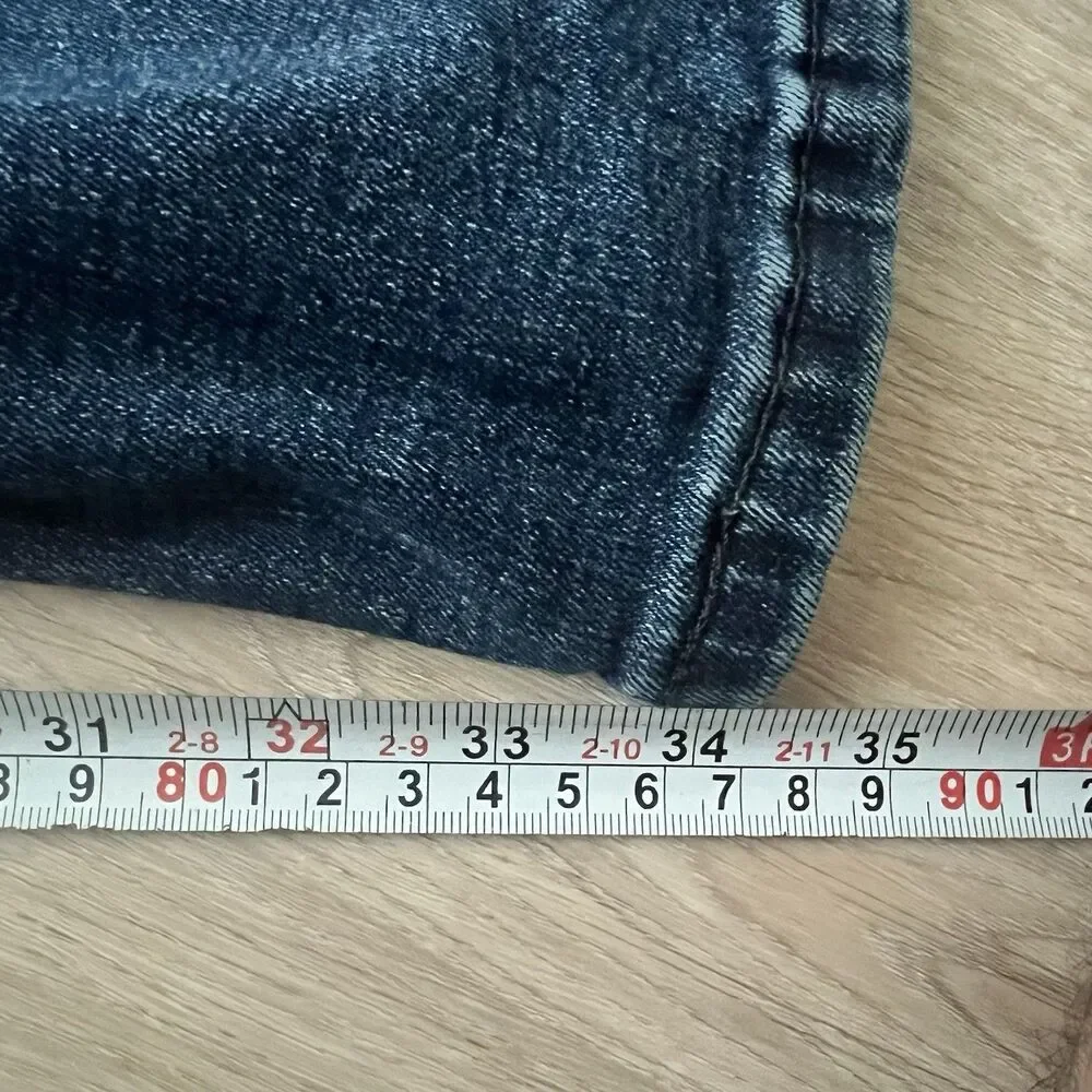 Levis levi 541