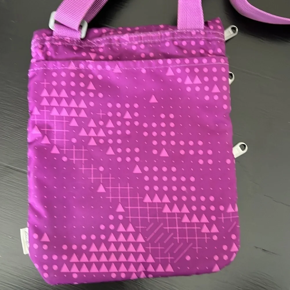 Eddie Bauer this bag