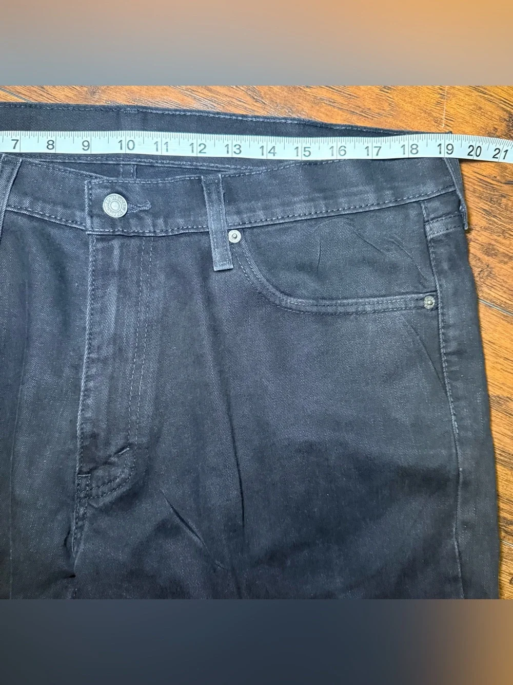 Levis levi 541
