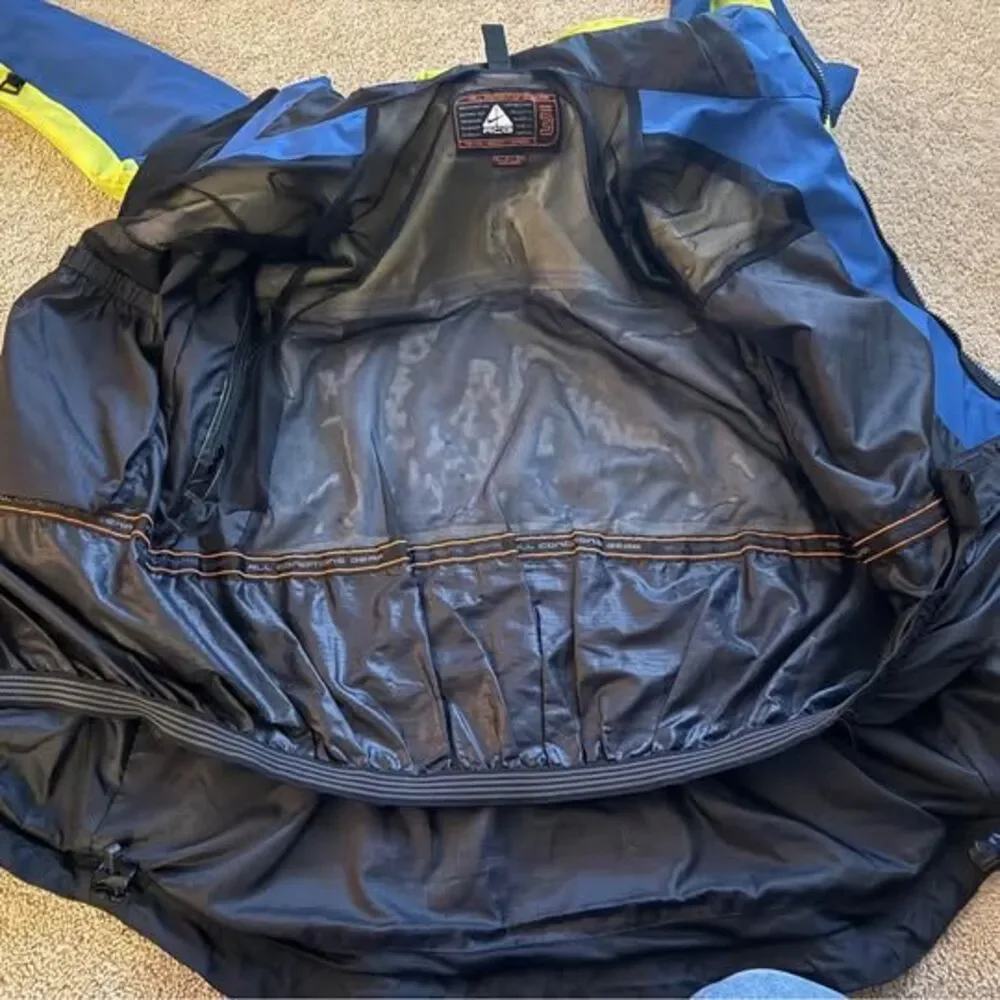 Nike ACG good used