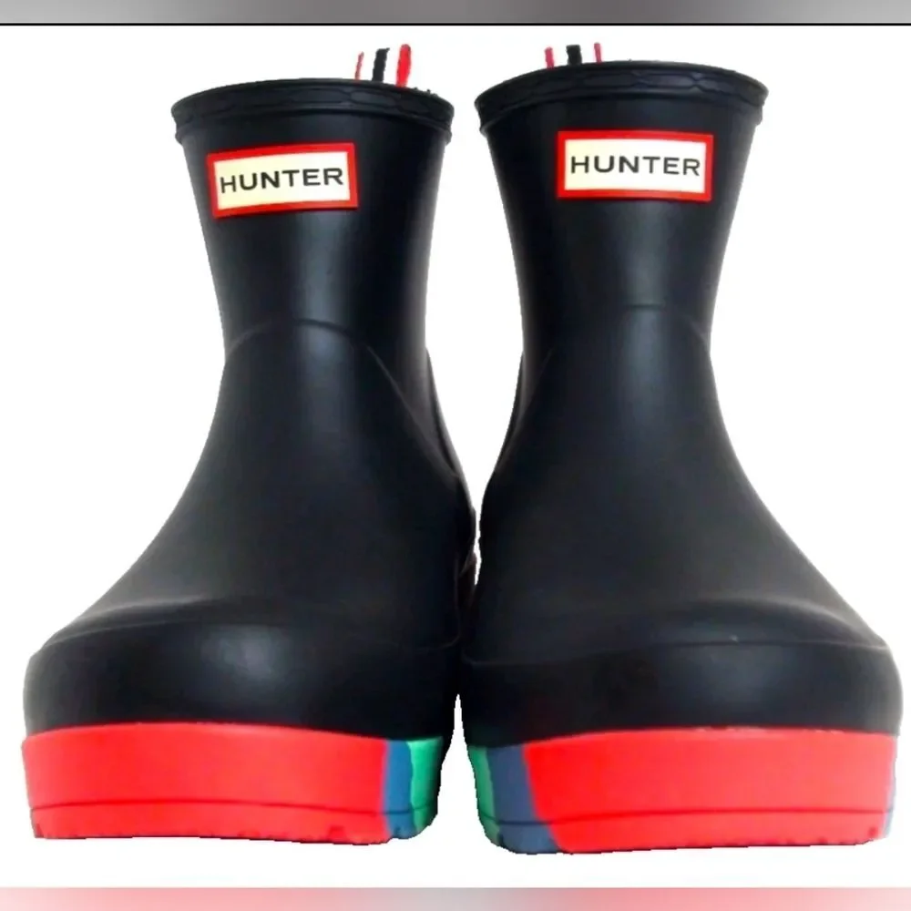 Hunter features vibrant