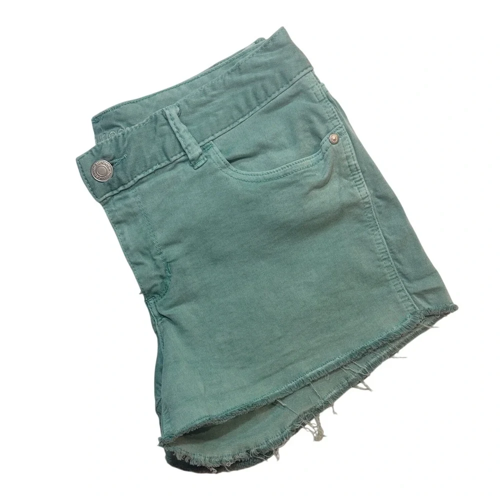 Maurices‎ Mint Green Denim Shorts Raw Hem Stretch Y2K Size 11/12