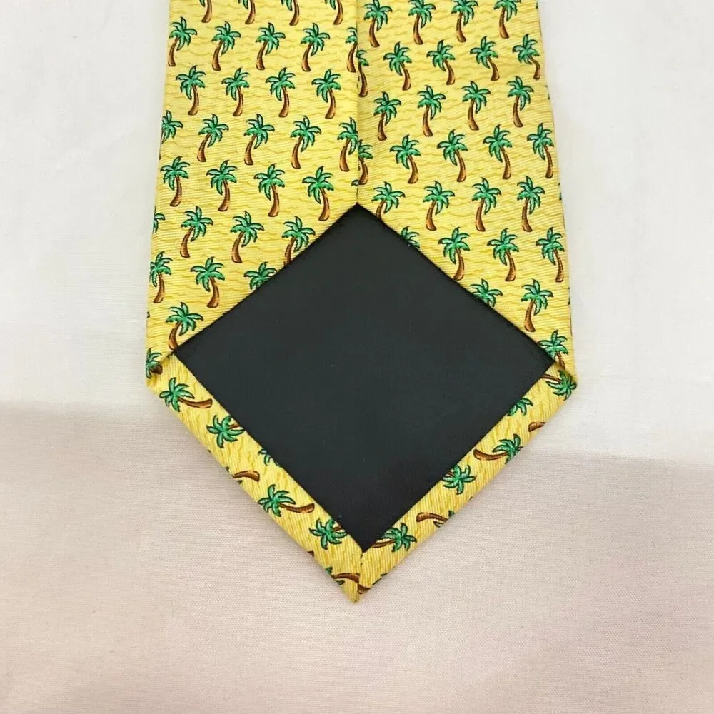 The Unbranded Brand #5652 yellow