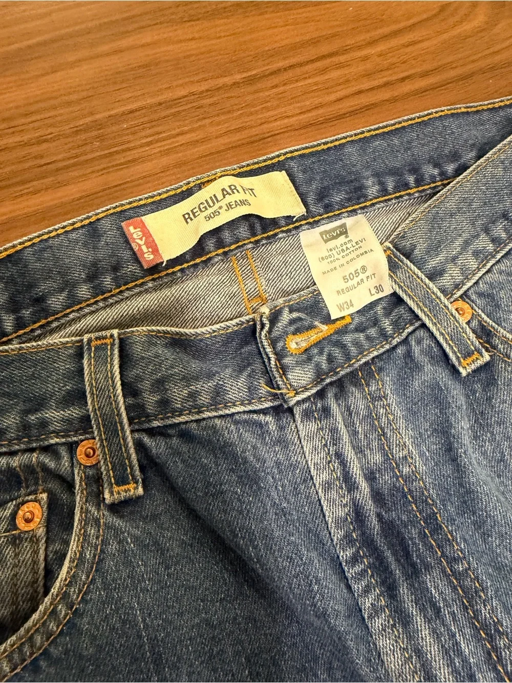 Levis classic straight