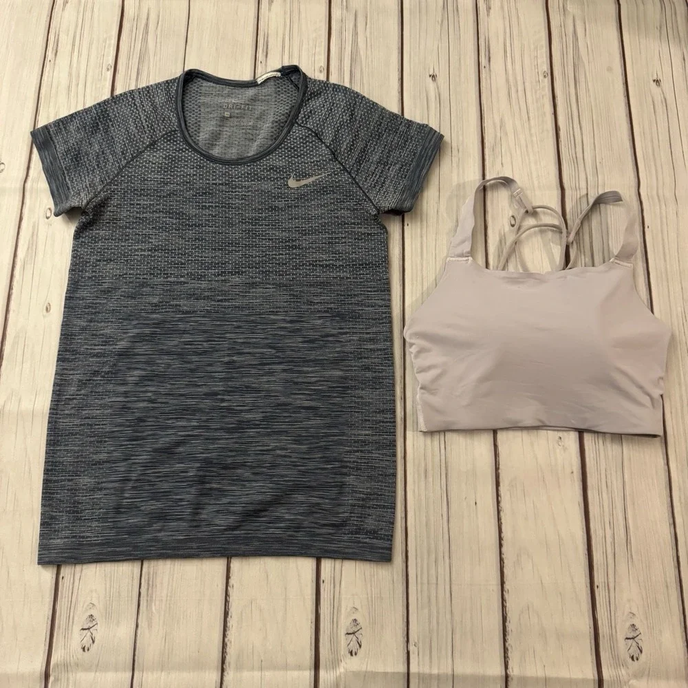 Nike Dri-Fit Athletic T-Shirt & Light Support Sports Bra Set XS Workout‎ Active
