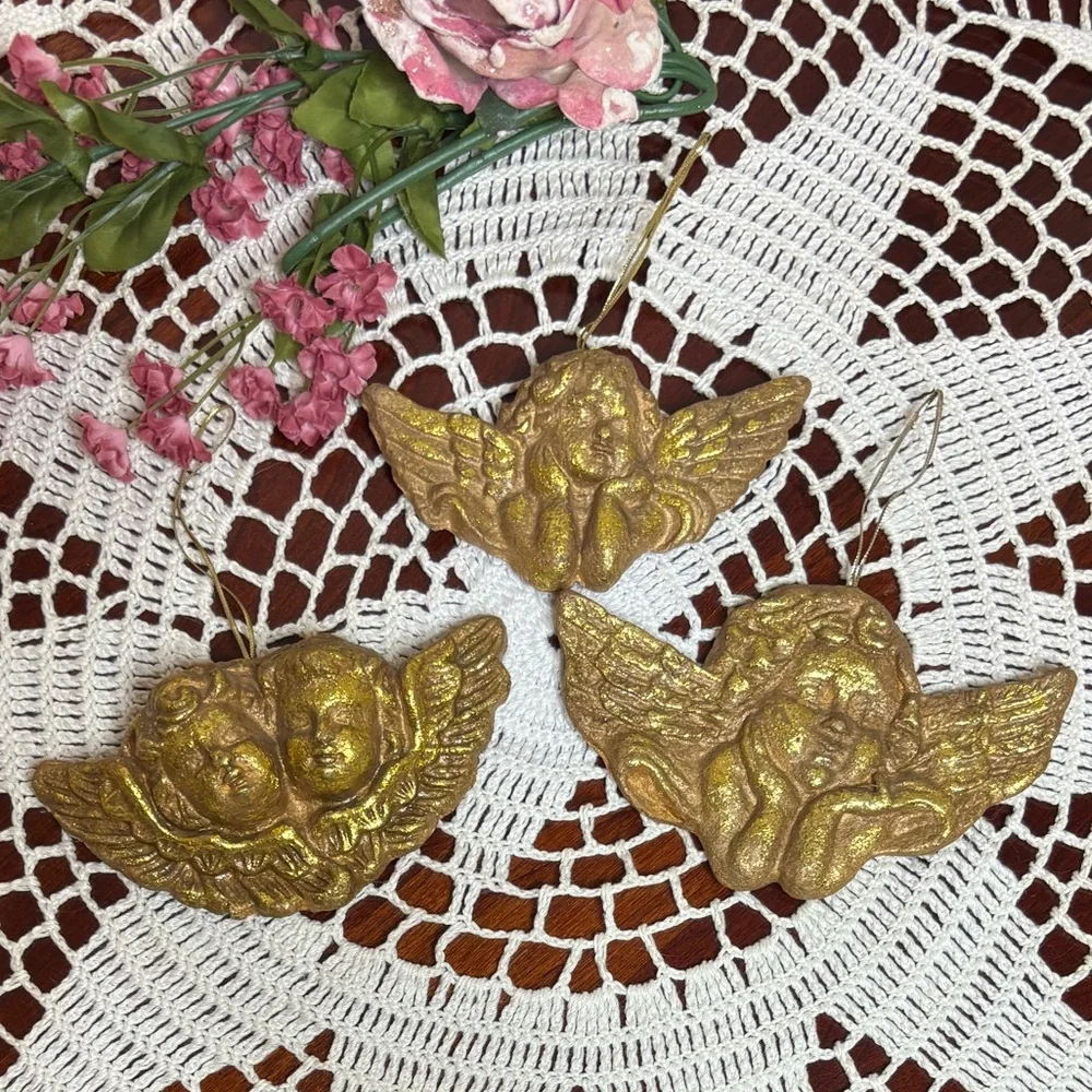 Vintage victorian angel