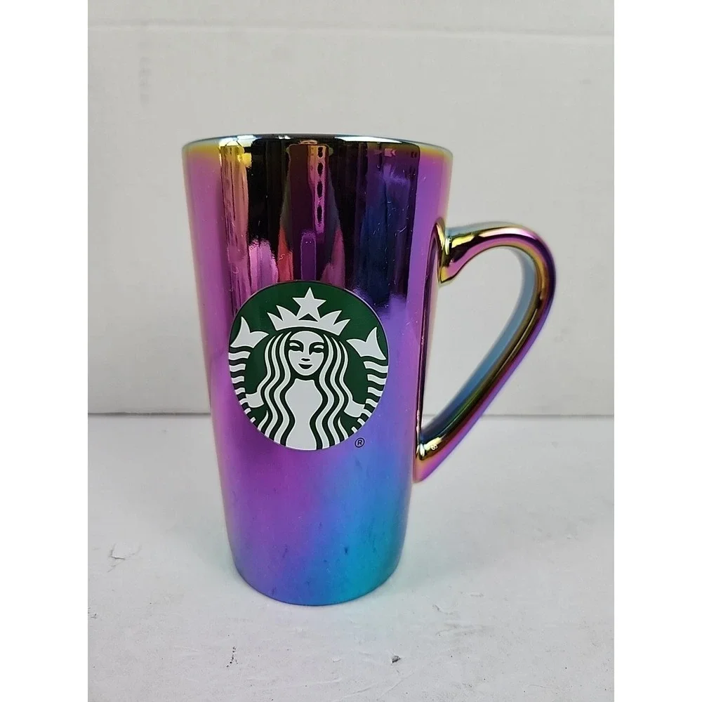 Starbucks holographic 2022