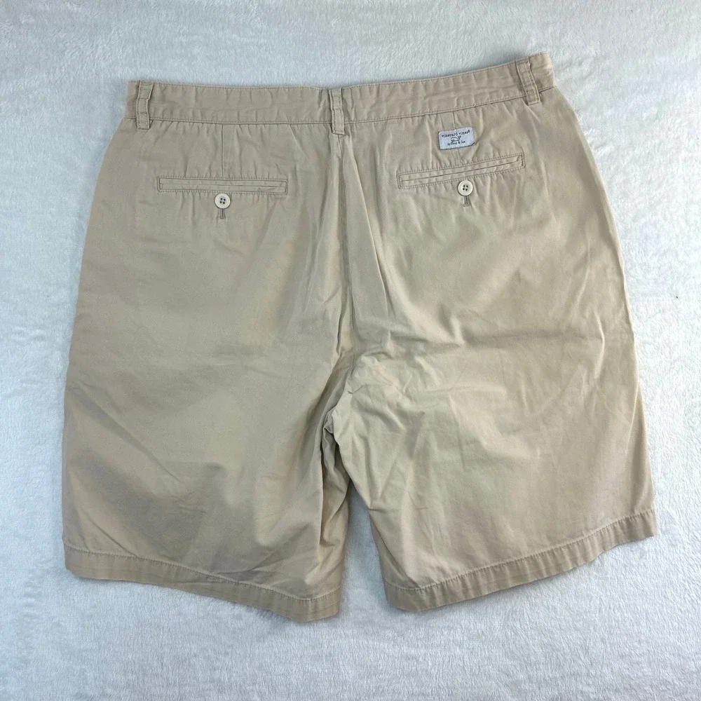 Vineyard Vines key specs
