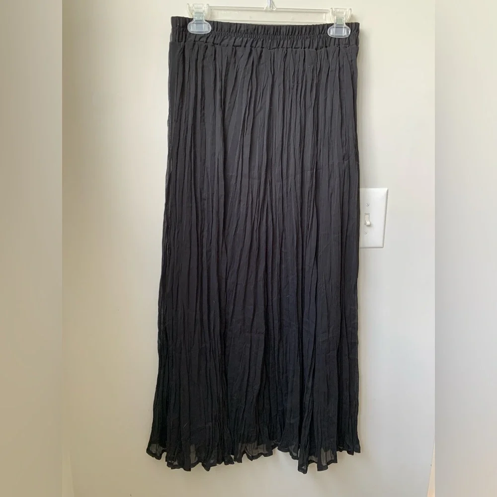 Roz & Ali size small
